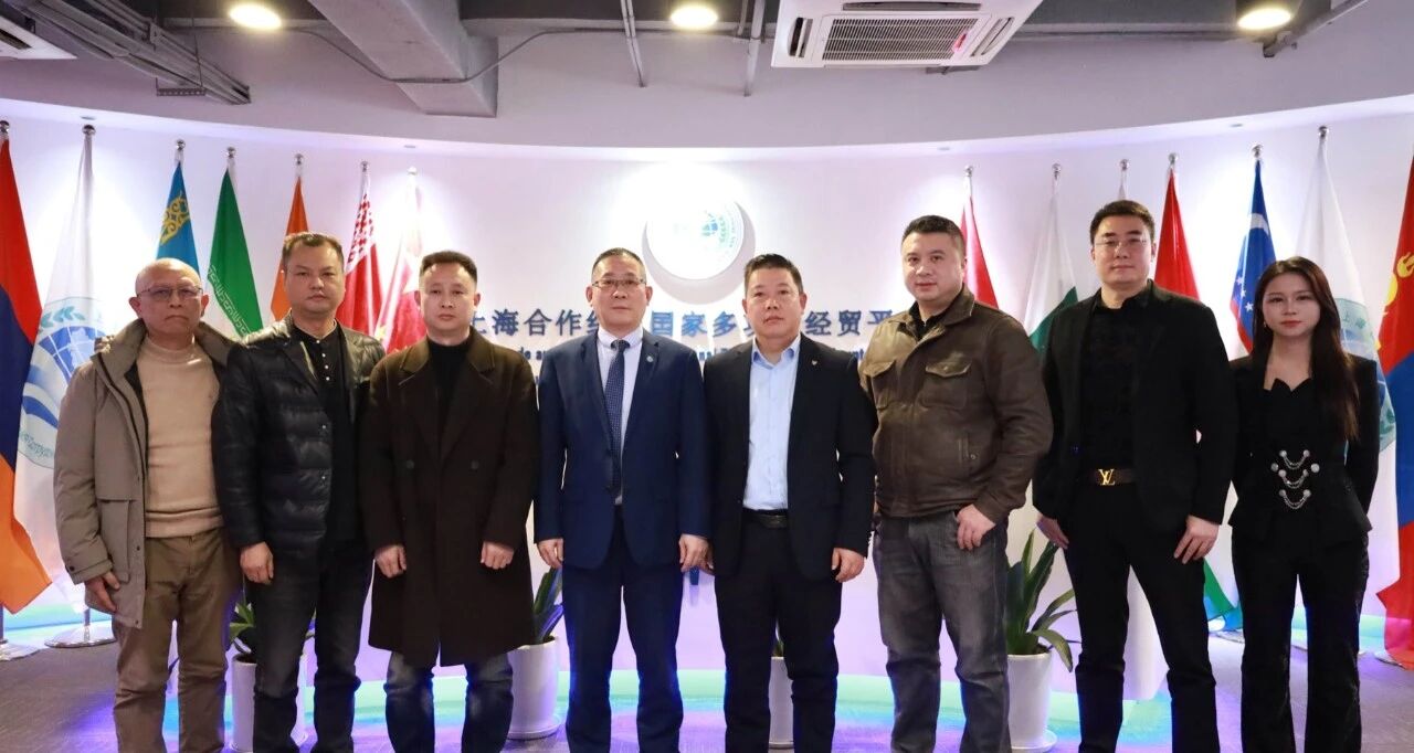 重庆树之健康科技有限公司运营部经理裴中义到访平台