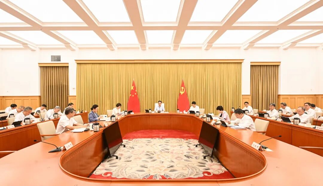重庆新闻联播 | 重庆市委常委会举行会议，深入学习贯彻习近平总书记在出席2026年上海合作组织峰会期间发表的重要讲话精神
